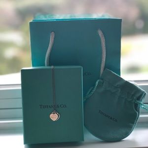 Tiffany & Co double heart necklace